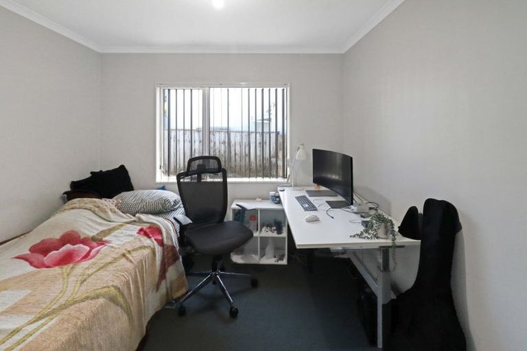 Photo of property in 275 Dowse Drive, Maungaraki, Lower Hutt, 5010