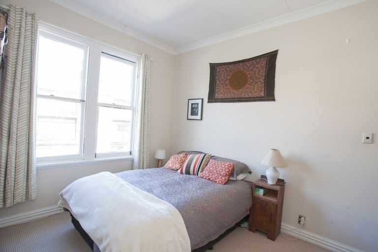 Photo of property in 160a Tasman Street, Mount Cook, Wellington, 6021