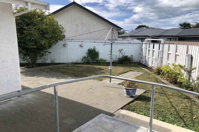 Photo of property in 3 Cambridge Terrace, Taradale, Napier, 4112