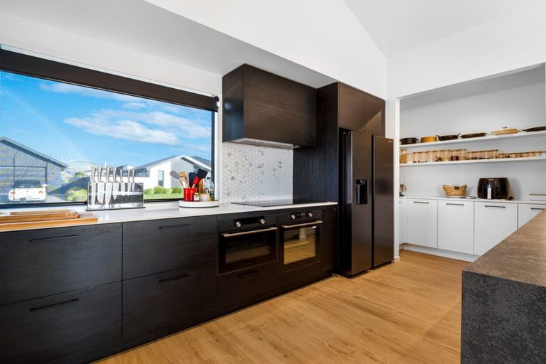 Photo of property in 6 Boag Place, Halswell, Christchurch, 8025