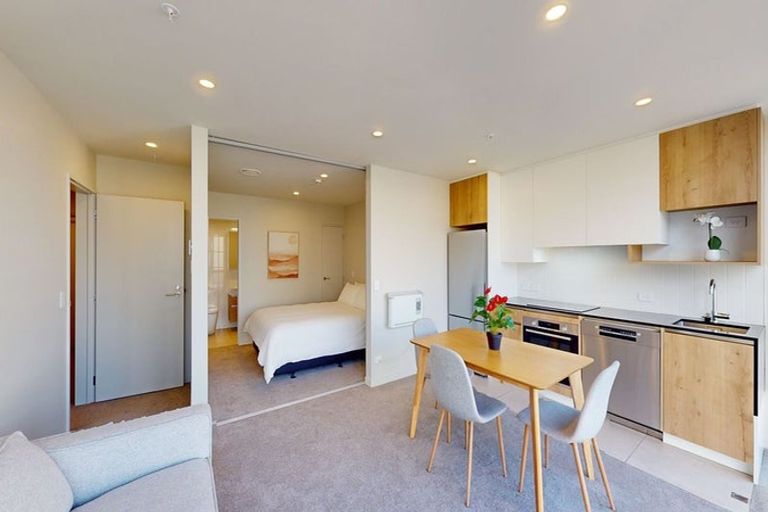 Photo of property in 704/212u Willis Street, Te Aro, Wellington, 6011