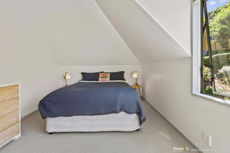 Photo of property in 15a Lower Watt Street, Wadestown, Wellington, 6012