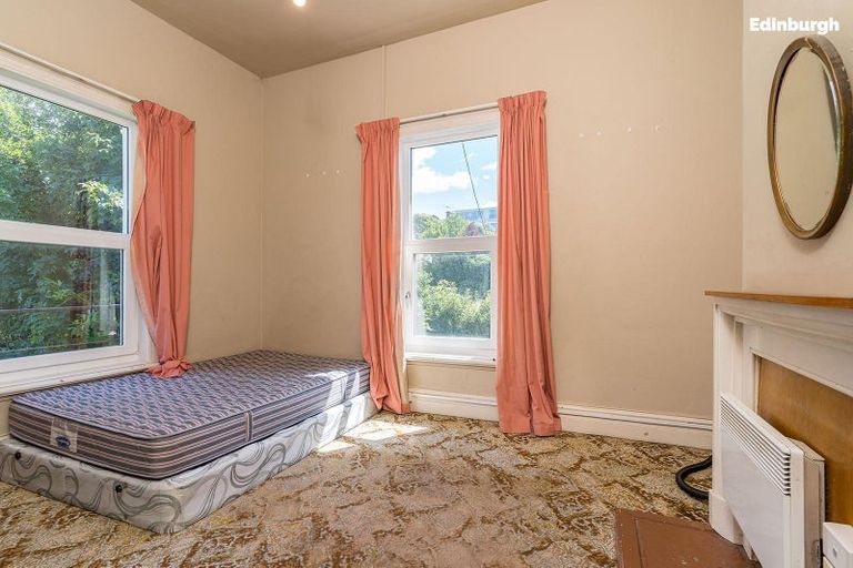 Photo of property in 8 Heriot Row, Dunedin Central, Dunedin, 9016