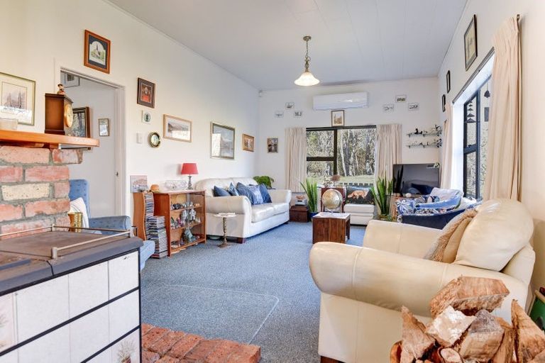 Photo of property in 57 Makirikiri Valley Road, Upokongaro, Whanganui, 4575