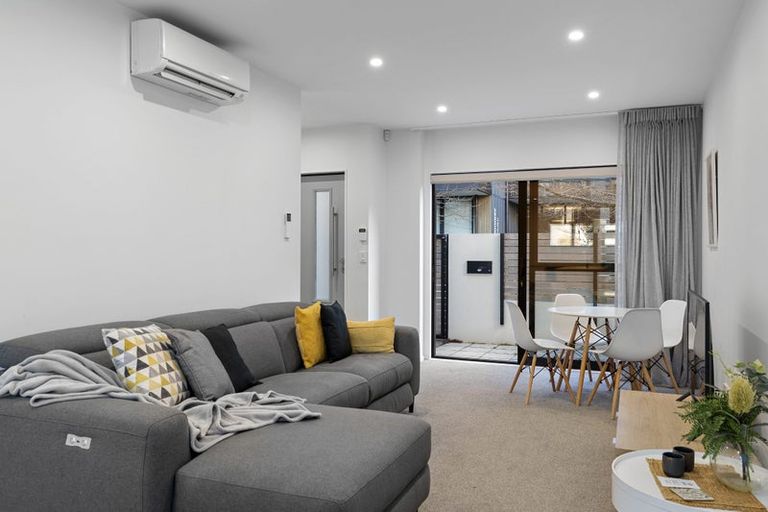Photo of property in The Terraces, 2/36d Welles Street, Christchurch Central, Christchurch, 8011