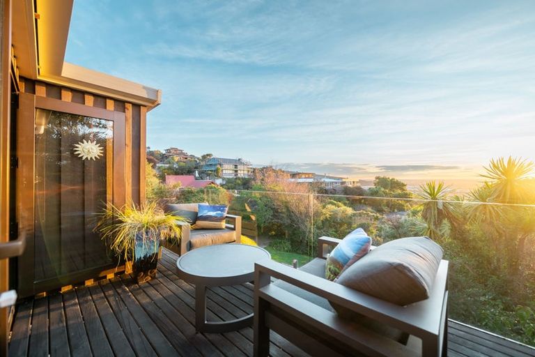 Photo of property in 245 Cannon Hill Crescent, Mount Pleasant, Christchurch, 8081