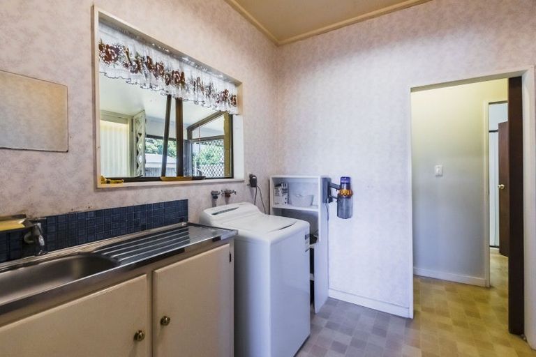 Photo of property in 34 Higginson Street, Otane, 4202