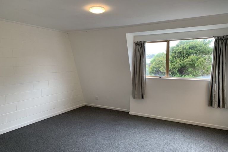 Photo of property in 91a Churton Drive, Churton Park, Wellington, 6037