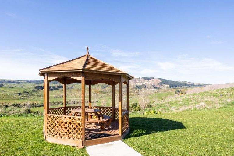 Photo of property in 172 Kingsdale Park Drive, Aokautere, Palmerston North, 4471