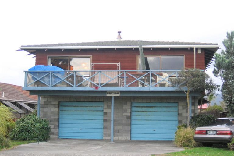 Photo of property in 132 Manly Street, Paraparaumu Beach, Paraparaumu, 5032