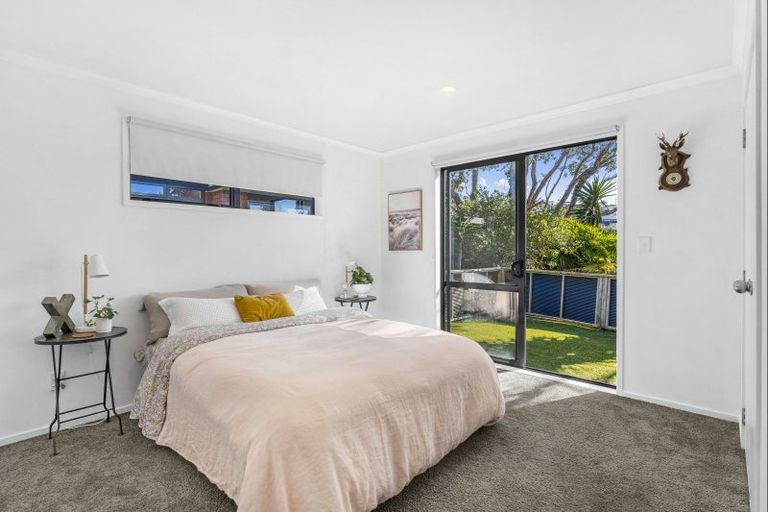 Photo of property in 16a Valley Road, Browns Bay, Auckland, 0630