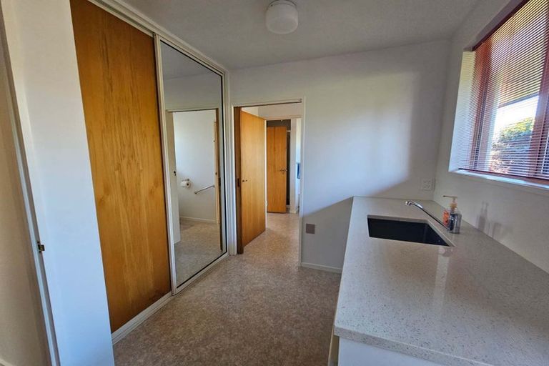 Photo of property in 32 Springbank Street, Bryndwr, Christchurch, 8053