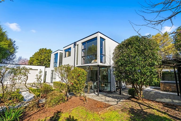 Photo of property in 28 Hassals Lane, Waltham, Christchurch, 8023