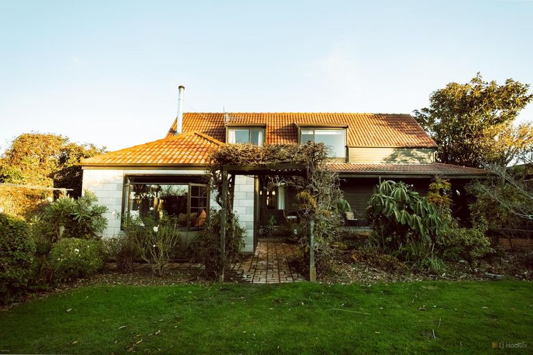 Photo of property in 15 Roxburgh Street, Glenwood, Timaru, 7910