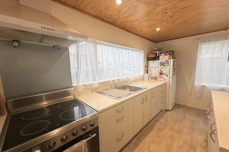 Photo of property in 10/118-122 Randwick Road, Moera, Lower Hutt, 5010