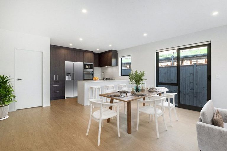 Photo of property in 5 Verde Lane, Rosehill, Papakura, 2113