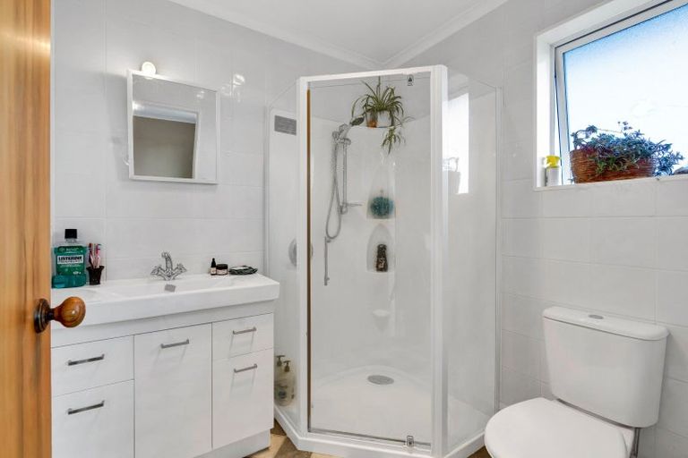 Photo of property in 227 Pembroke Road, Pembroke, Stratford, 4391