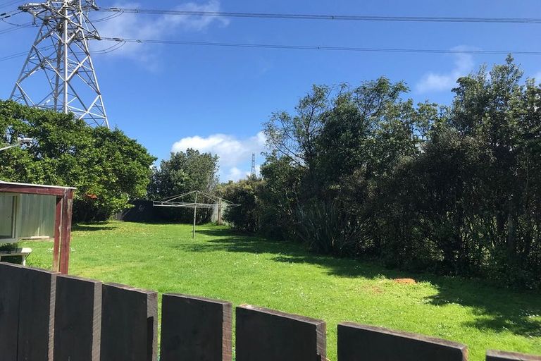 Photo of property in 39 Paritutu Road, Spotswood, New Plymouth, 4310