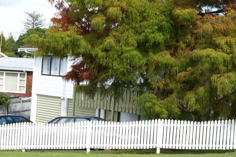 Photo of property in 1/59 Nelson Street, Howick, Auckland, 2014