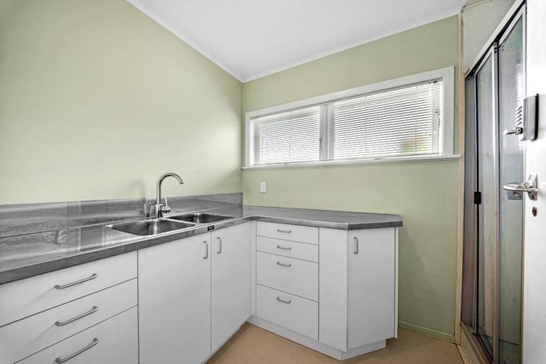 Photo of property in 1/261 Don Buck Road, Massey, Auckland, 0614