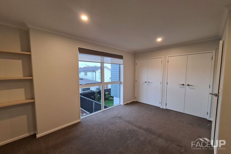 Photo of property in 23 Spotted Dove Road, Hobsonville, Auckland, 0616