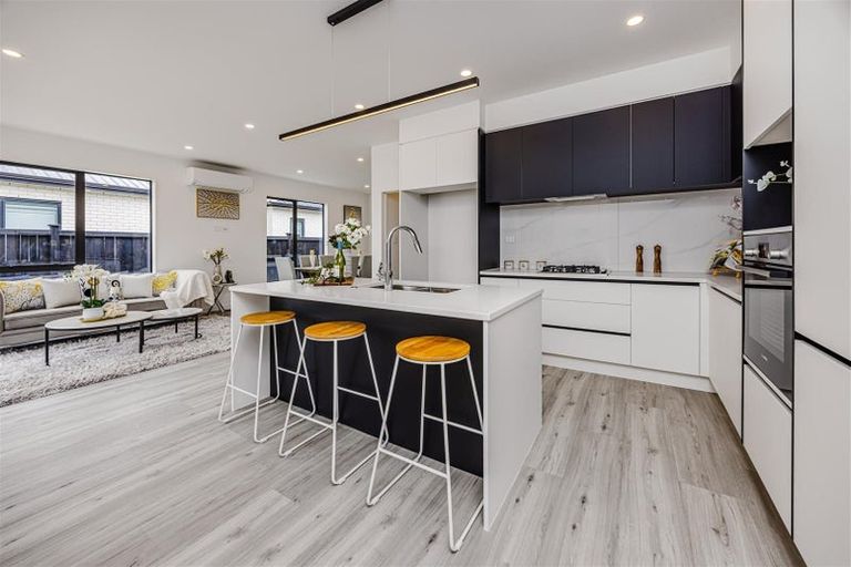 Photo of property in 42 Kakano Street, Clevedon, Papakura, 2582