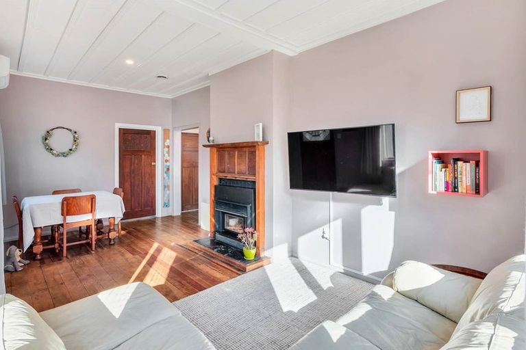 Photo of property in 68 Prospect Terrace, Pukekohe, 2120