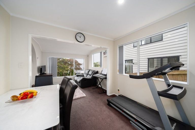 Photo of property in 5 Abilene Crescent, Churton Park, Wellington, 6037