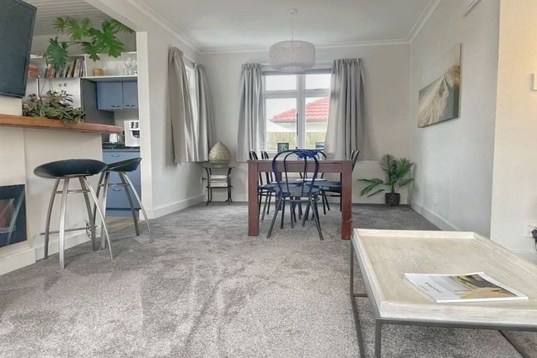 Photo of property in 290 Lake Terrace Road, Shirley, Christchurch, 8061