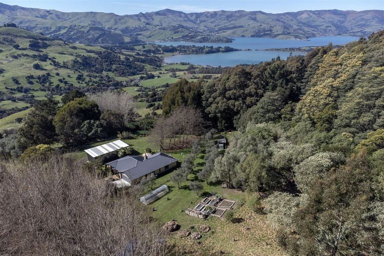 Photo of property in 5518 Christchurch Akaroa Road, French Farm, 7582