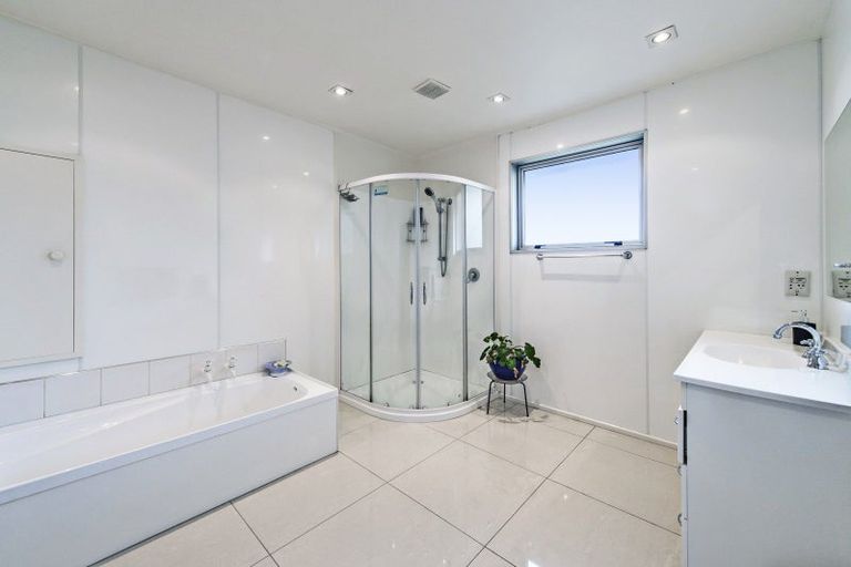 Photo of property in 14 Riwai Street, Templeton, Christchurch, 8042