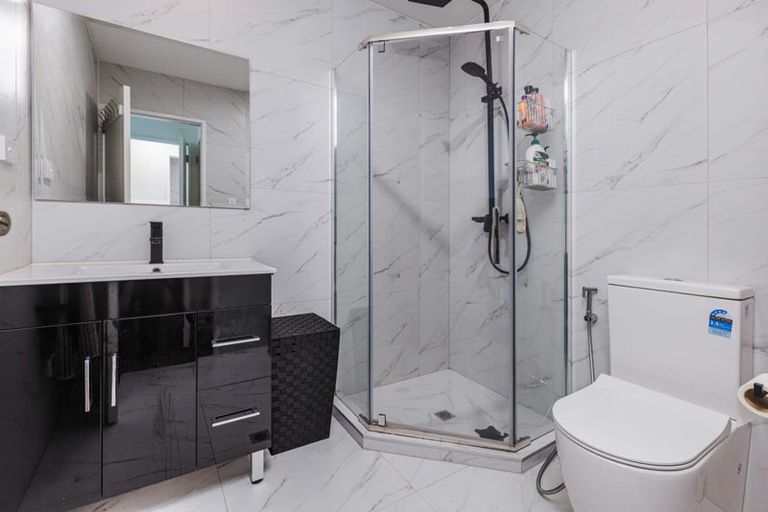 Photo of property in 17e Ewbank Place, Manurewa, Auckland, 2102