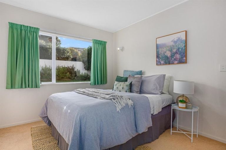 Photo of property in 1 Lakeside Villas, Whitby, Porirua, 5024