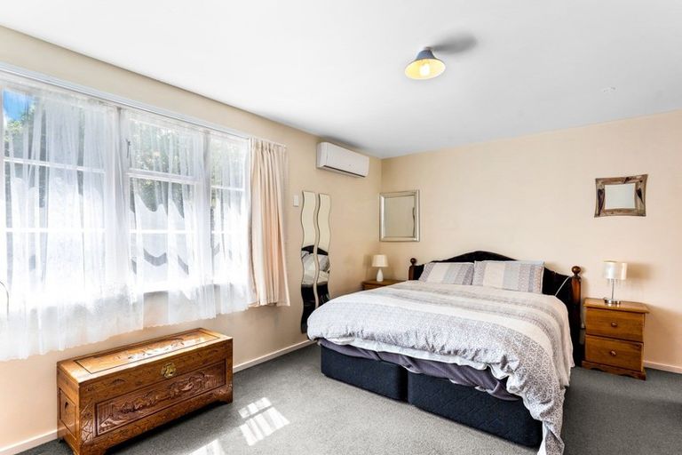 Photo of property in 70a Moeraki Road, Maoribank, Upper Hutt, 5018