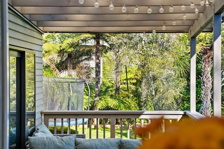 Photo of property in 14 Rosecamp Road, Beach Haven, Auckland, 0626