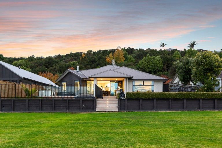 Photo of property in 160 Lakes Boulevard, Pyes Pa, Tauranga, 3112
