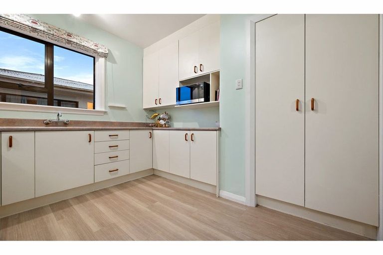 Photo of property in 33 Dacre Street, Linwood, Christchurch, 8062