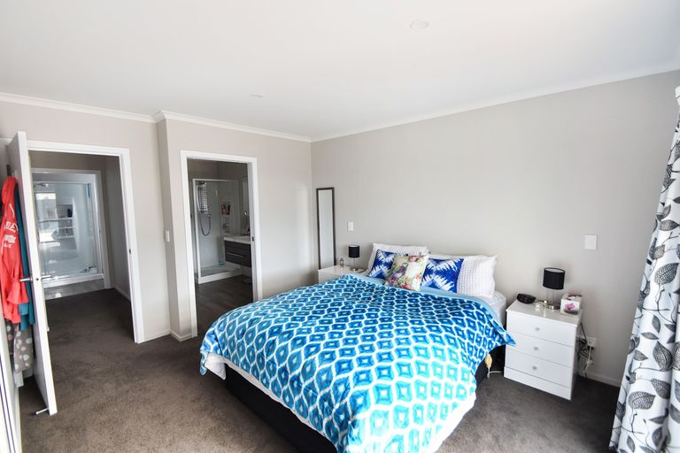 Photo of property in 77 Rata Road, Twizel, 7901