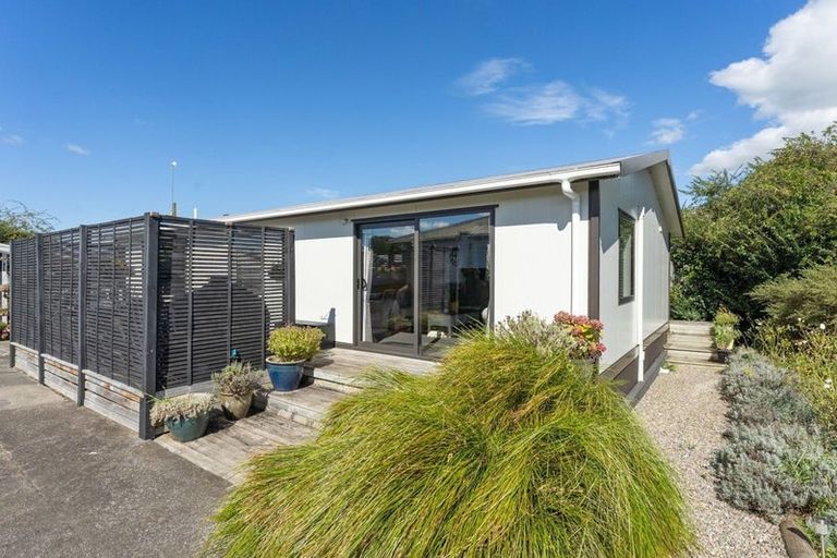 Photo of property in 68 Grey Street, Woodville, 4920