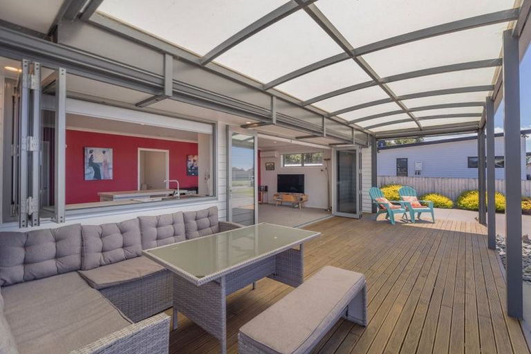 Photo of property in 32 Tairua Palms Place, Tairua, 3508