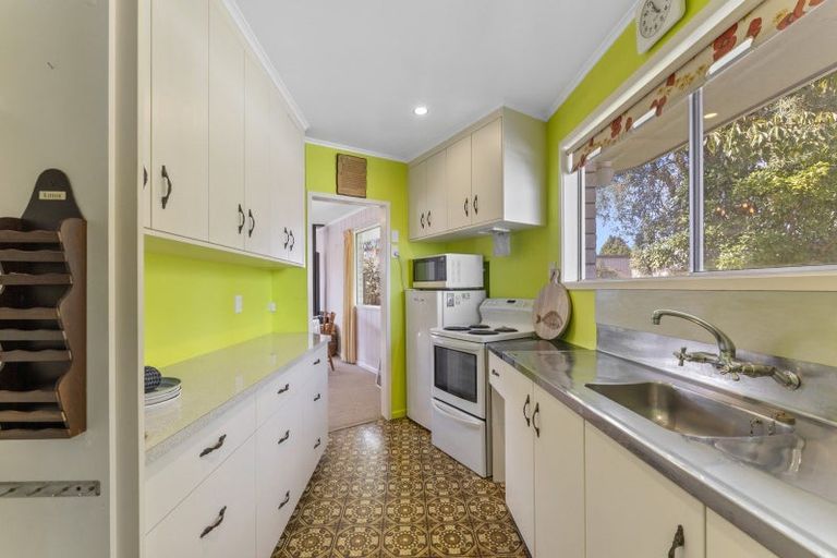 Photo of property in 8 Kowhai Street, Levin, 5510