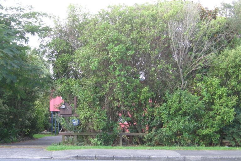 Photo of property in 62 Royal Road, Massey, Auckland, 0614