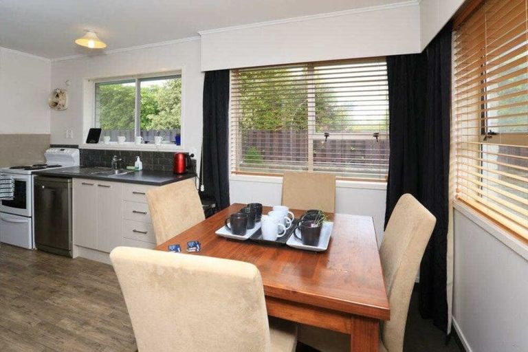 Photo of property in 9 Krippner Place, Dinsdale, Hamilton, 3204