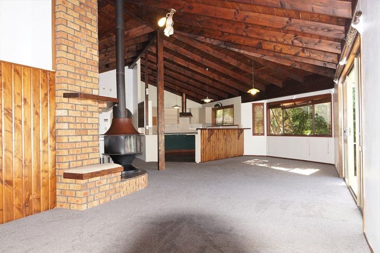 Photo of property in 166 Glamorgan Drive, Torbay, Auckland, 0630