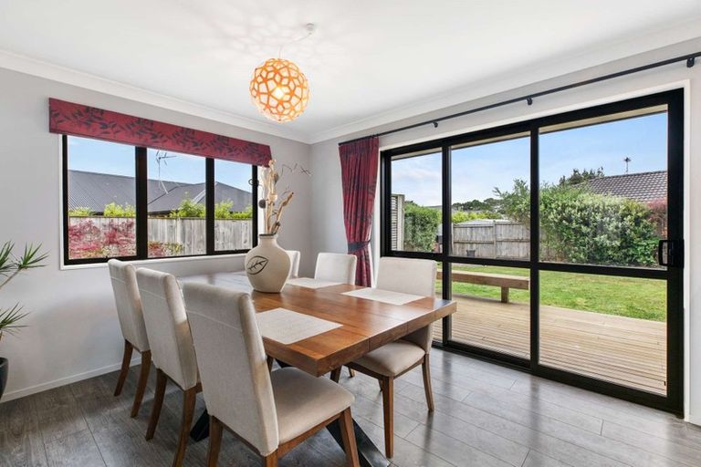 Photo of property in 3 Margaret Place, Waiuku, 2123