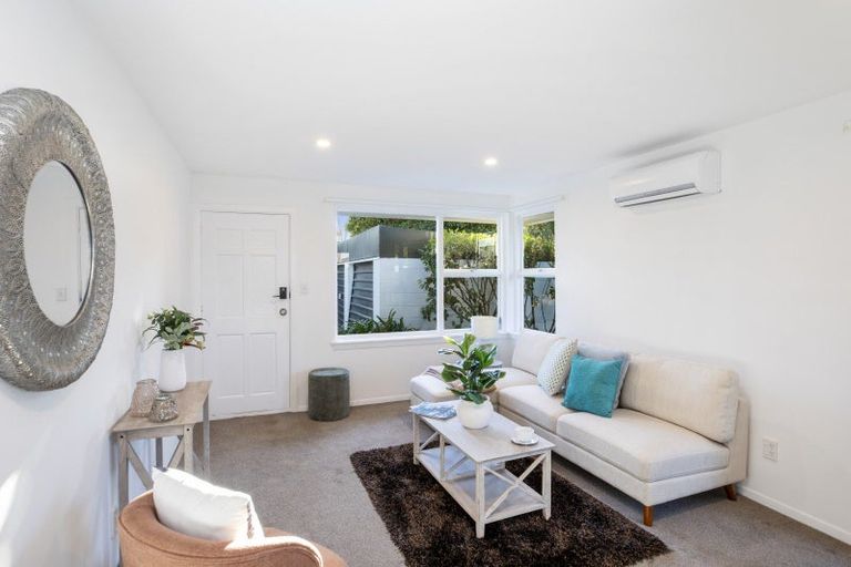 Photo of property in 4/5 Pitt Place, St Albans, Christchurch, 8014