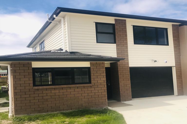 Photo of property in 8c Mahon Place, Papatoetoe, Auckland, 2025