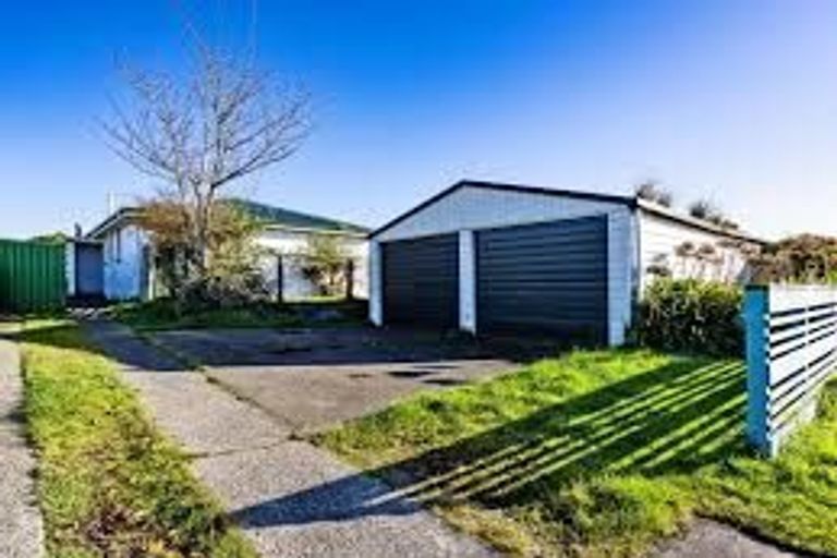 Photo of property in 26 Boyne Street, Clifton, Invercargill, 9812