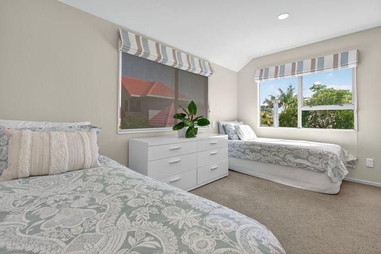 Photo of property in 1/6 Fenwick Avenue, Milford, Auckland, 0620