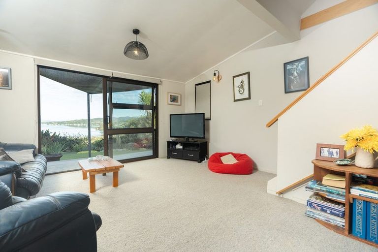 Photo of property in 50 Kiteone Road, Parua Bay, Whangarei, 0174